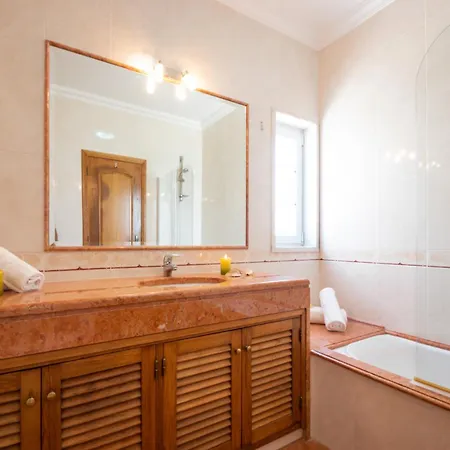 Villa Villa In Albufeira With Pool Near Praia Do Castelo