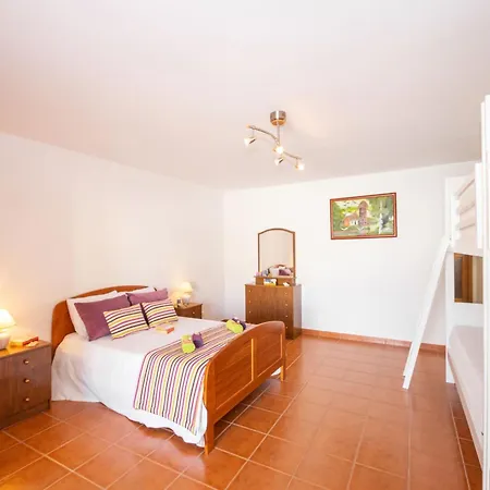 Villa Villa In Albufeira With Pool Near Praia Do Castelo Gale (Albufeira)