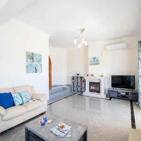 Villa Villa In Albufeira With Pool Near Praia Do Castelo